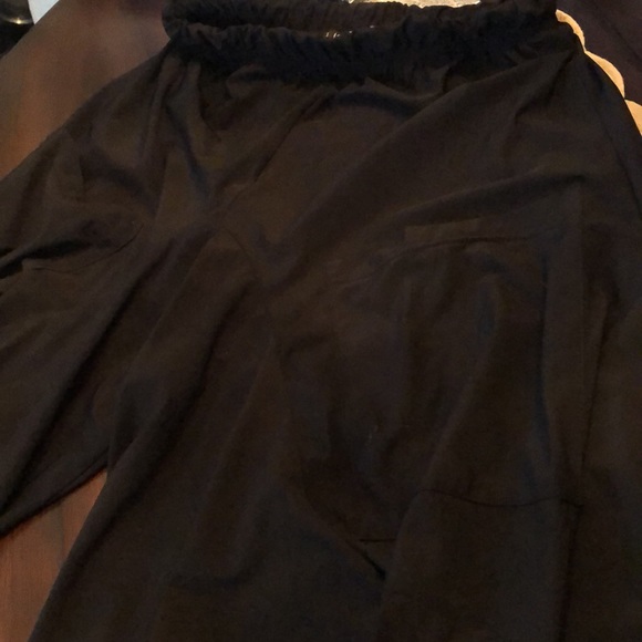 🇫🇷 Lior Paris Bohemian wide leg with pockets cropped high stretch waist pants - Picture 2 of 6